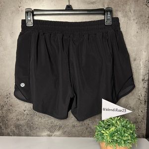 lululemon Tracker Low-Rise 4” Lined Short, size 4, black